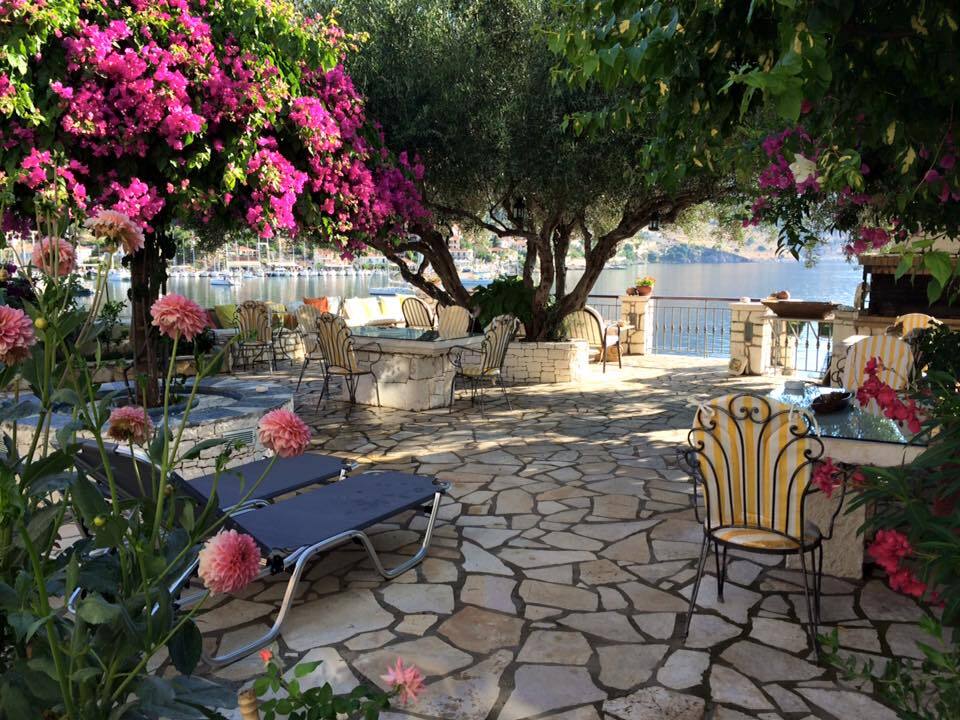 Waterside Apartments Agia Efimia Dış mekan fotoğraf
