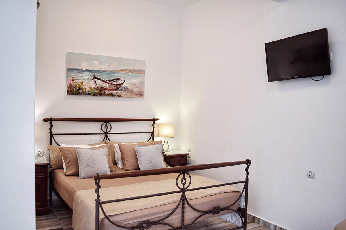 Waterside Apartments Agia Efimia Oda fotoğraf